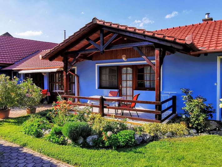 Ferienwohnung für 2 Personen, mit Terrasse und Garten in Zalakaros