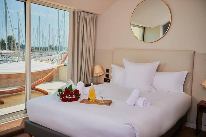 Hôtel pour 3 personnes, avec Balcon ainsi que Terrasse et Vue