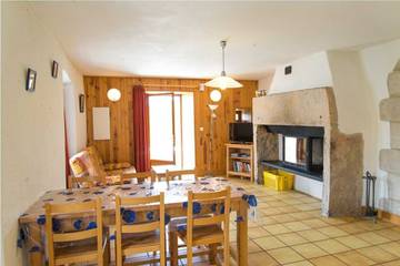 Gîte pour 6 Personnes dans Massegros Causses Gorges, Massif central, Photo 3