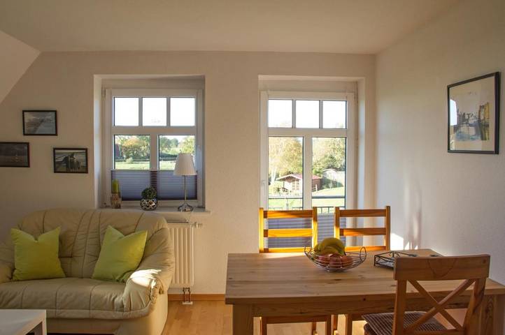 Ferienwohnung für 6 Personen, mit Balkon und Ausblick in Mildstedt - 3