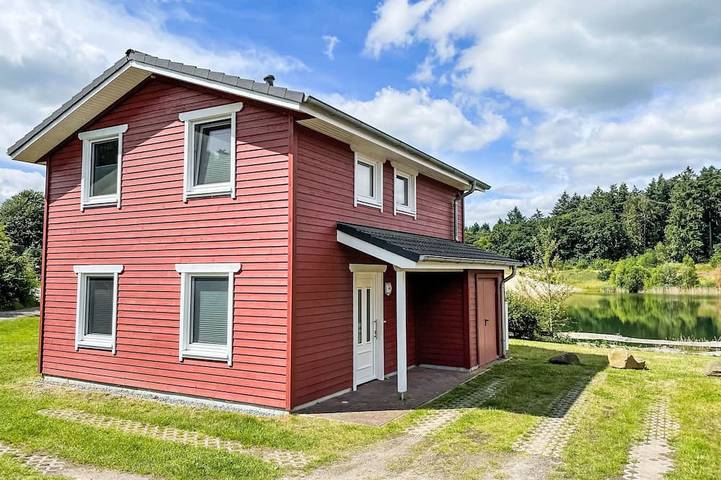 Ferienhaus für 6 Personen, mit Balkon und Pool sowie Sauna in Hechthausen