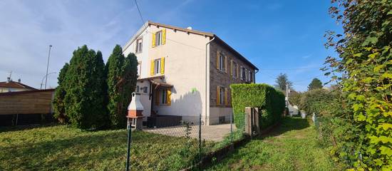 Gîte pour 6 personnes, avec terrasse et jardin, animaux acceptés à Luxeuil-les-Bains