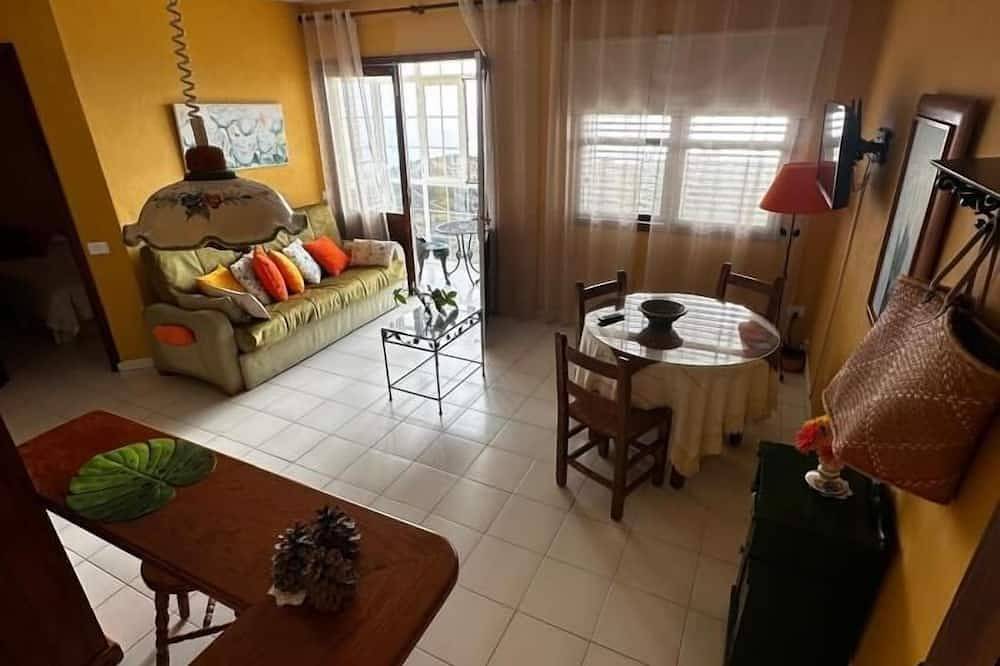 Entire apartment, Sea views in Breña Baja, La Palma in Breña Baja, La Palma South
