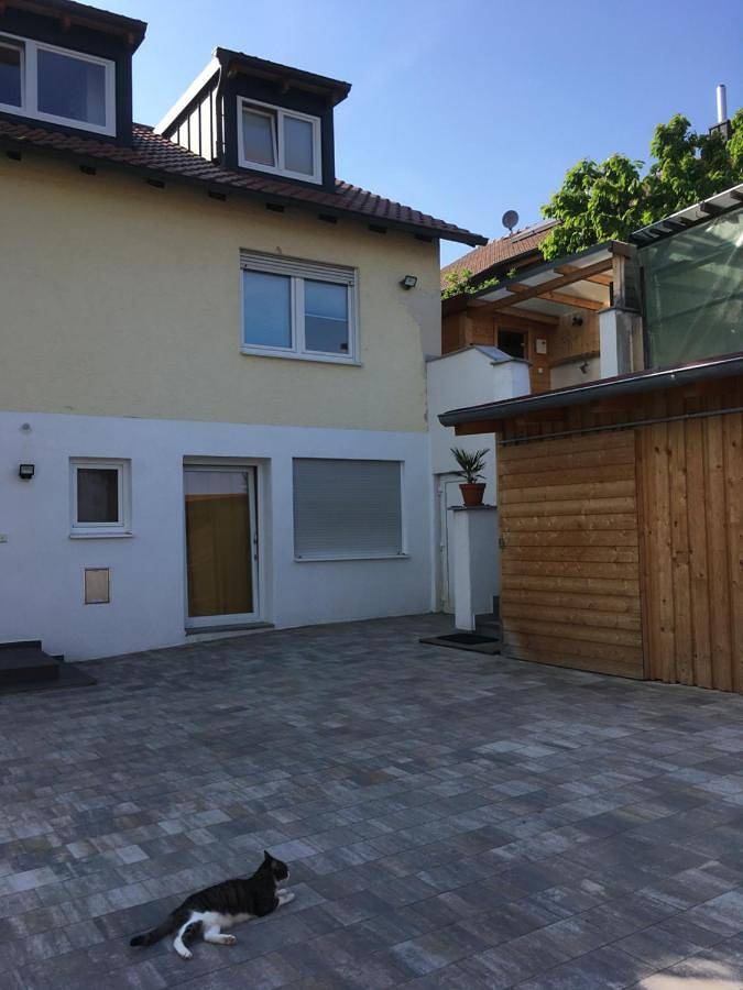 Ganze Wohnung, Three-Bedroom Apartment in Wiesent, Ostbayern