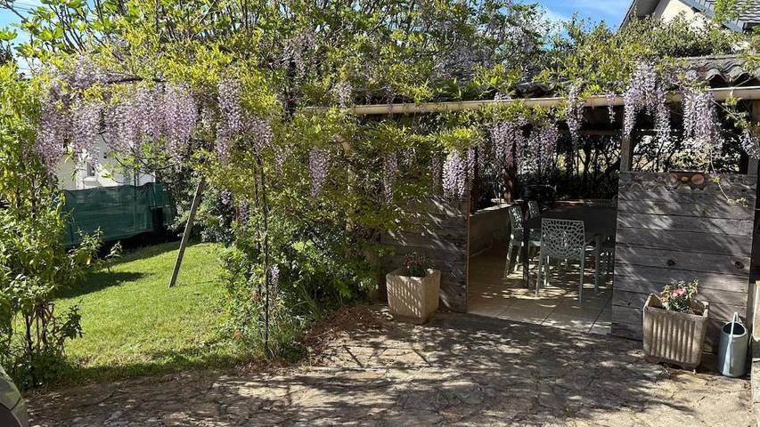 Gîte pour 7 personnes, avec vue et jardin à Drumettaz-Clarafond - 2