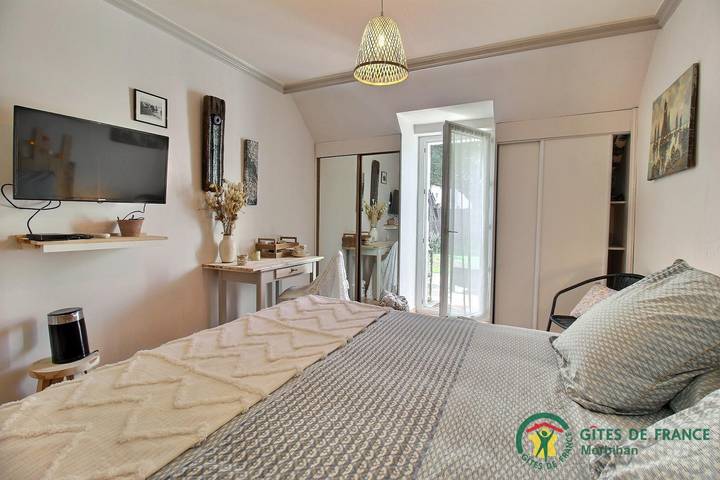 Location de vacances pour 2 personnes, avec jardin dans Lomener - 3