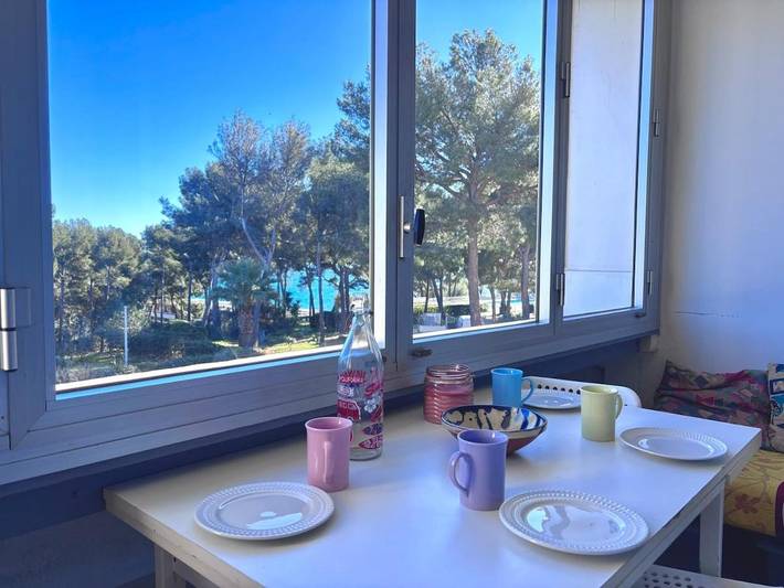 Gîte pour 4 personnes, avec piscine et vue dans Plage des Engraviers