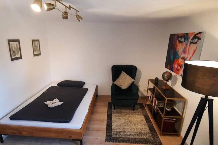 Ganze Wohnung, Stilvoll eingerichtete Ferienwohnung "Am Illerradweg" mit Garten in Waltenhofen, Bayerisch Schwaben