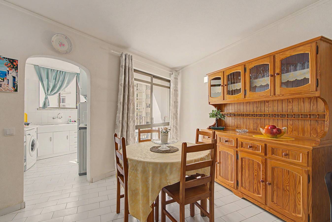 Ganze Wohnung, Apartment „Gabriel 1“ mit Gemeinschaftspool und Balkon in Armação de Pêra (costa), Armação de Pera