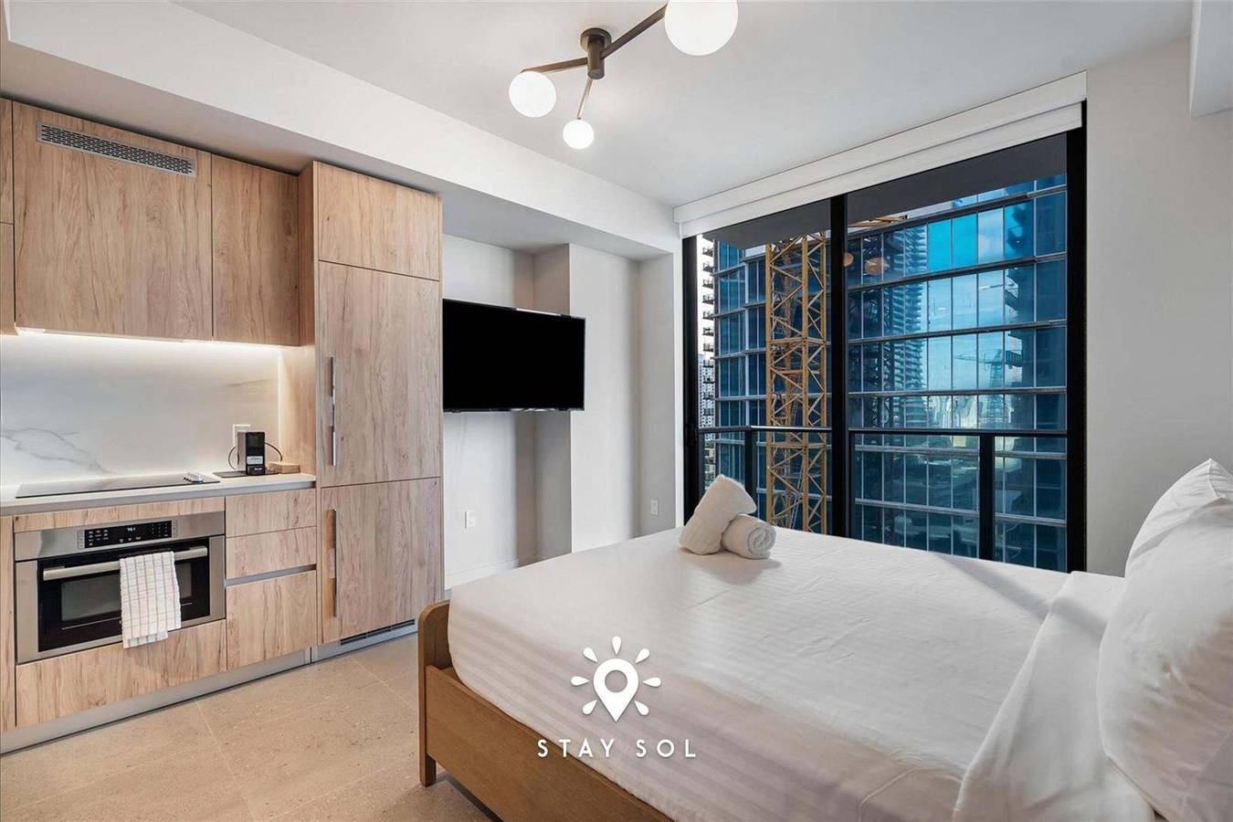 Helt studio, Downtown Retreat  Pools Spa   Lounges Miami in Miami, Florida