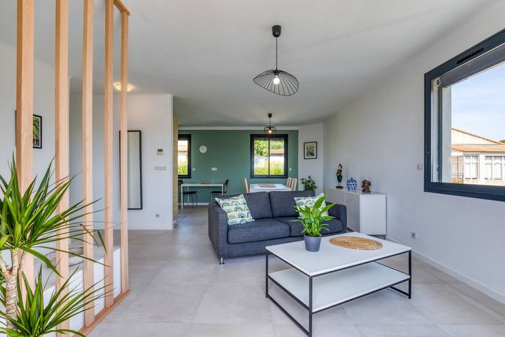 Villa pour 6 personnes, avec Balcon et Jardin