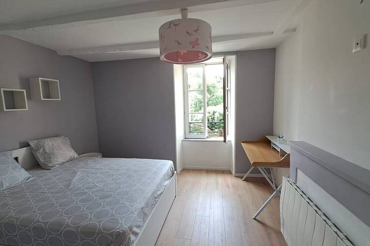 Location de vacances pour 8 personnes, avec jardin à Vivonne - 3