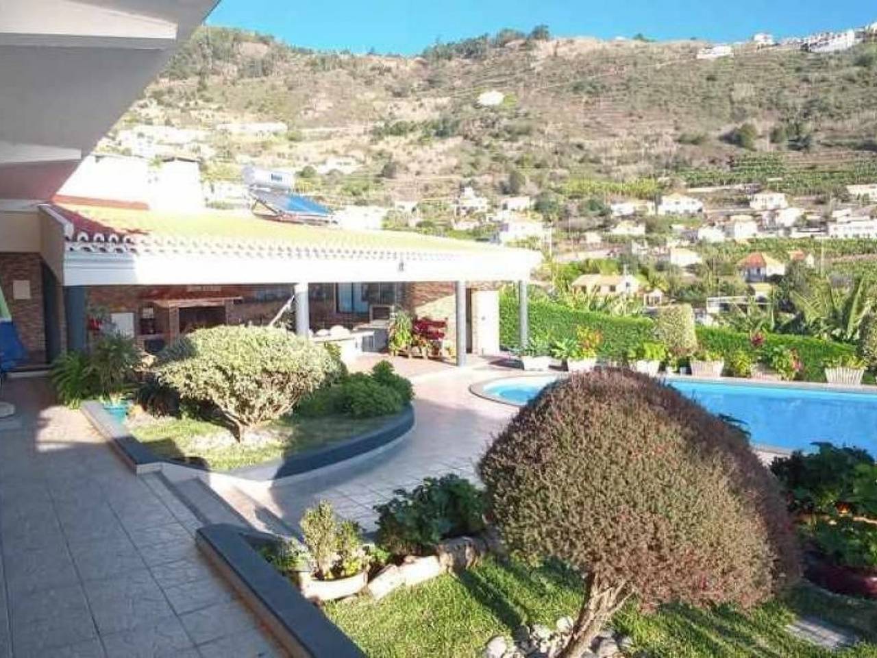 Ganze Wohnung, Mit eigenem Pool in Arco da Calheta, Madeira