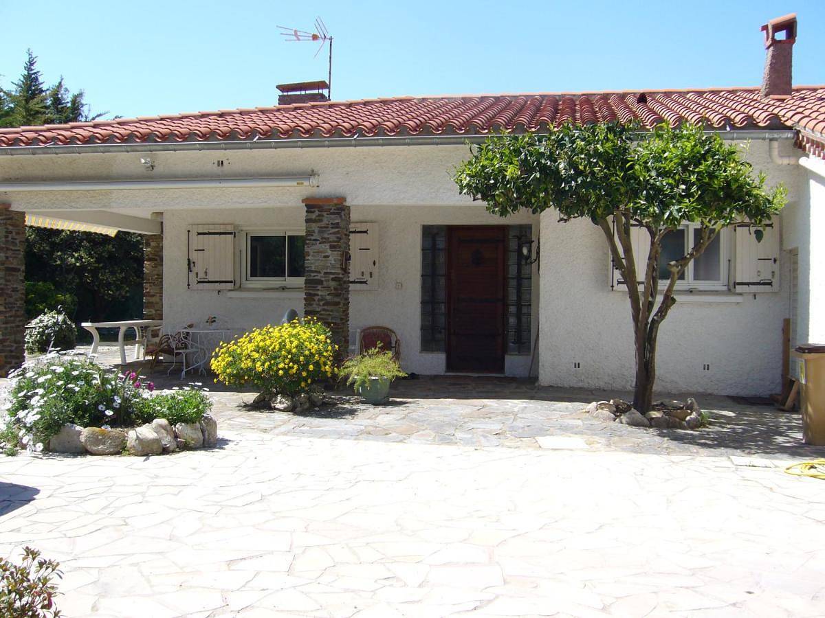 Appartement entier, Mas Muriel - Entre Mediterranee et Pyrenees, à la port de l'Espagne in Sorède, Côte méditerranéenne (France)