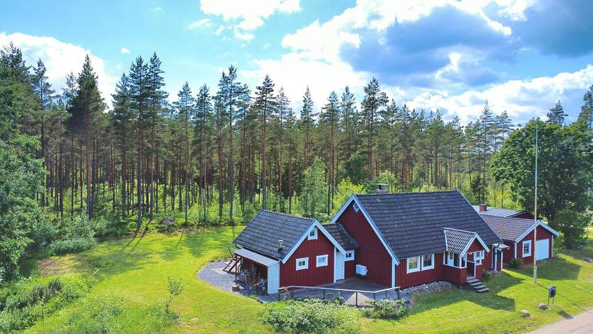 Villa Yasjö – Lake House with Sauna & Boat in Blekinge in Svenska Östersjön
