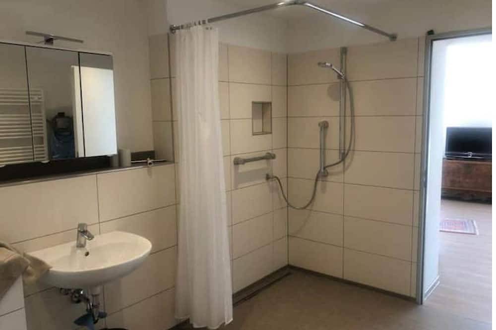 Ganze Wohnung, Separate barrierefreie Einliegerwohnung in Vielbach, Westerwald