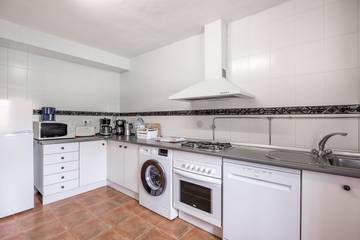 Casa De Vacaciones para 13 Personas en Reocín, Provincia de Cantabria, Foto 4