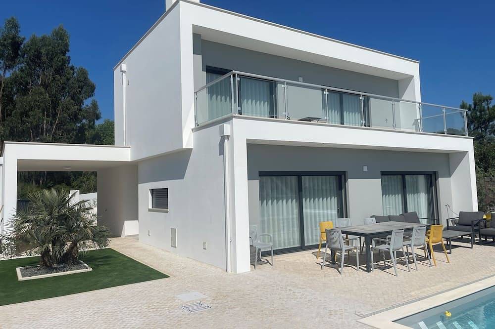 Casa Céu Azul - Gorgeous 3-bedroom villa in charming Nadadouro in Caldas da Rainha, Leiria District