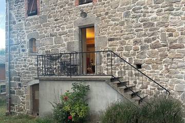 Gîte pour 5 personnes, avec balcon à Le Malzieu-Forain