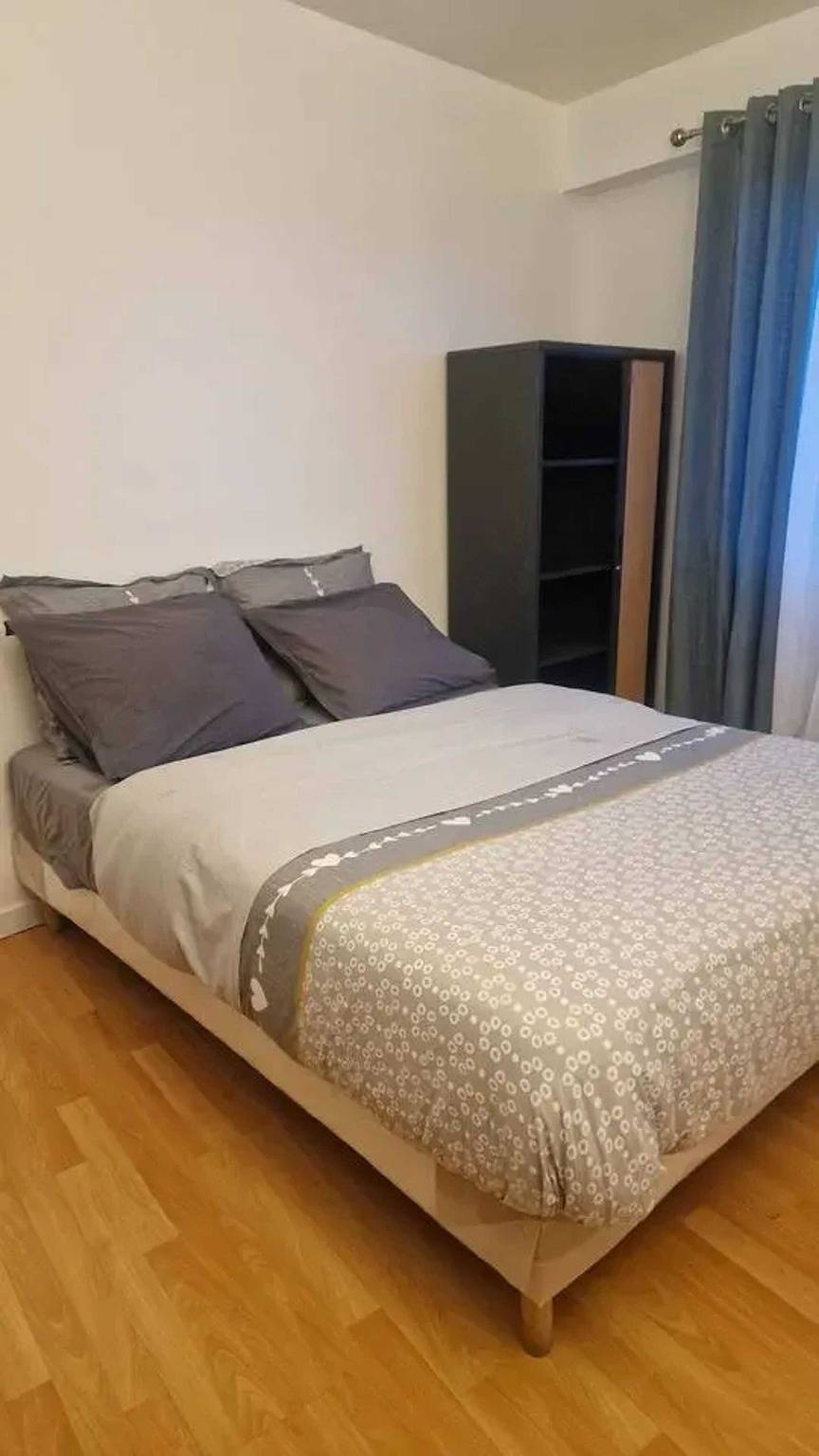 Apartamento entero, Apartamento espacioso en Vaujours, vista al jardín in Vaujours, Sena-Saint Denis