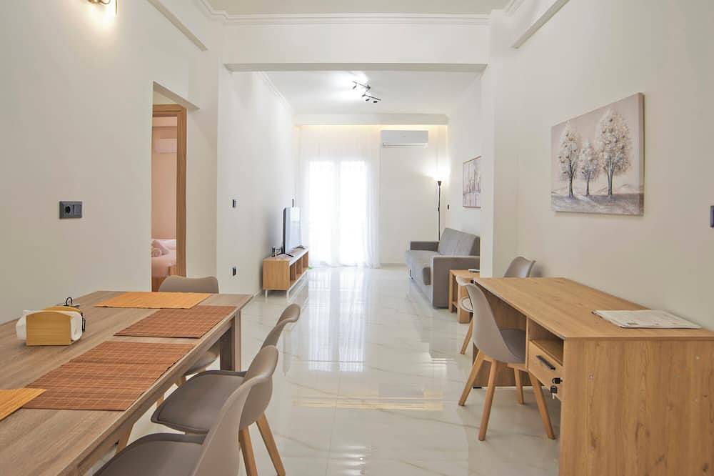 Ganze Wohnung, Athenian Glow Fully Renovated Apartment in Zentral-Athen, Athen