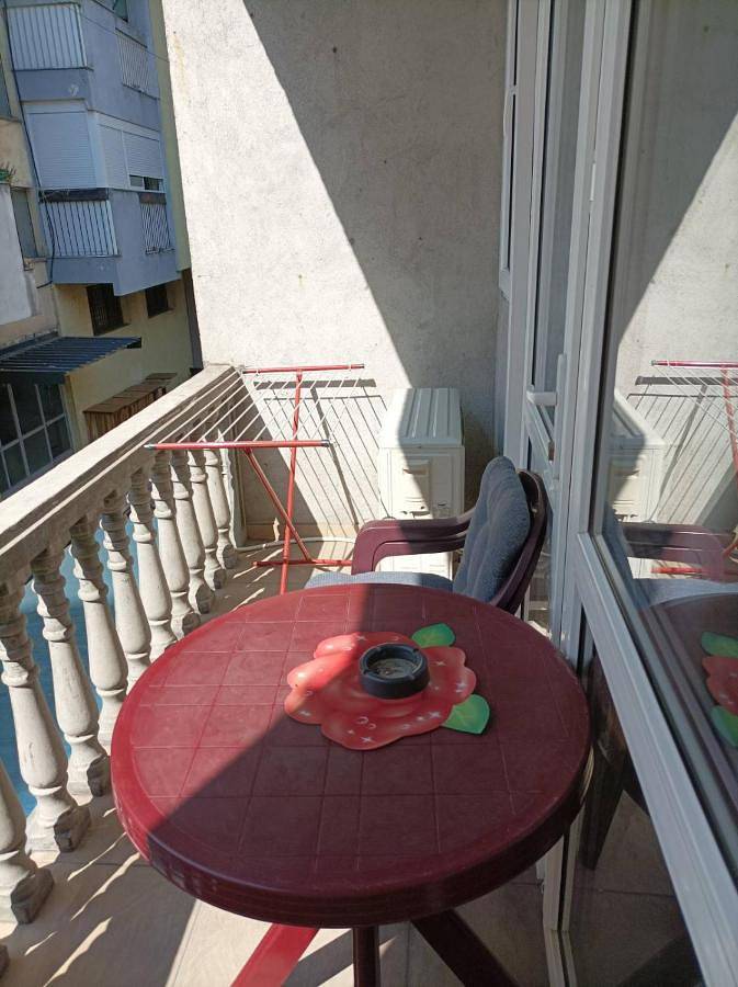Gîte pour 2 personnes, avec terrasse et vue, animaux acceptés dans Kursumlija - 2