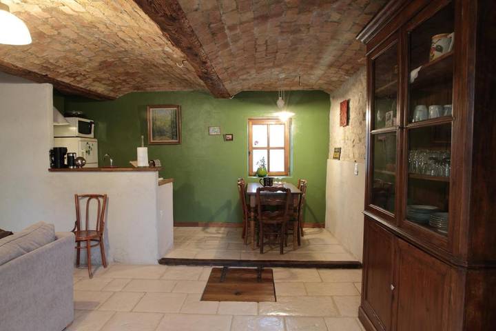 Gîte pour 4 personnes, avec vue ainsi que jardin et piscine à Mirmande - 3