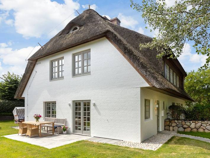 Tortuga - Großzügig geschnittenes Ferienhaus im traumhaften Kapitänsdorf Keitum - Tortuga! in Keitum, Sylt (Gemeinde)