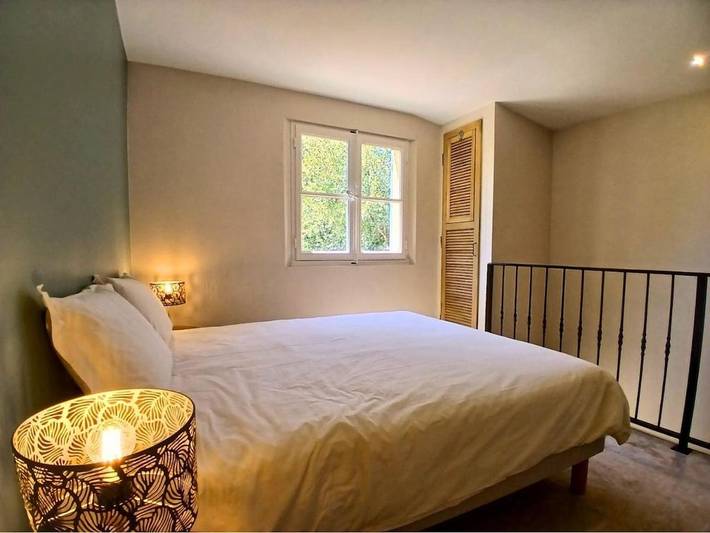 Location de vacances pour 2 personnes, avec Terrasse et Piscine à Menglon - 4