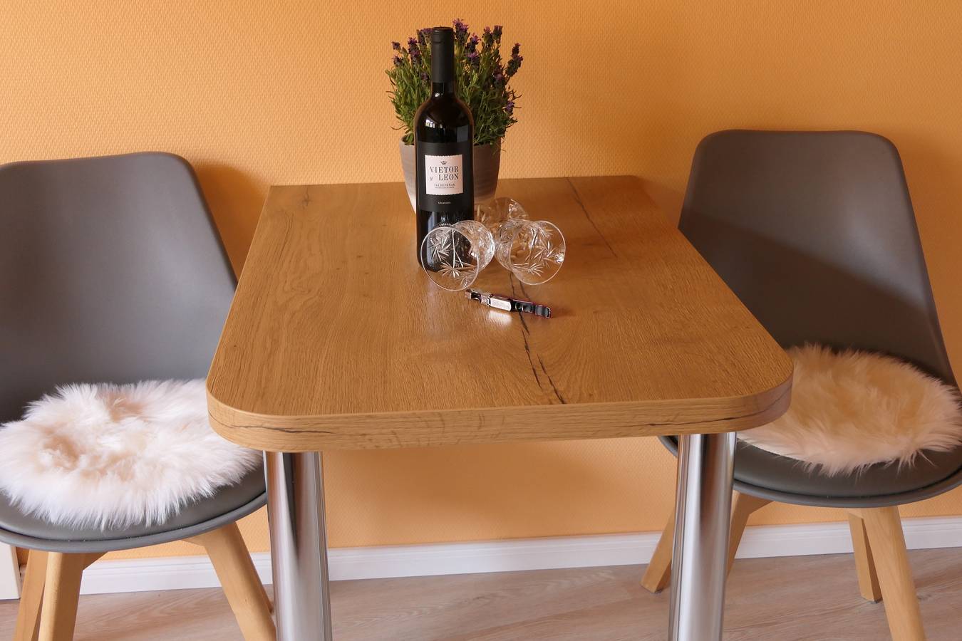 Ganze Ferienwohnung, Appartement am Mühlenberg in Waren (Müritz), Müritz