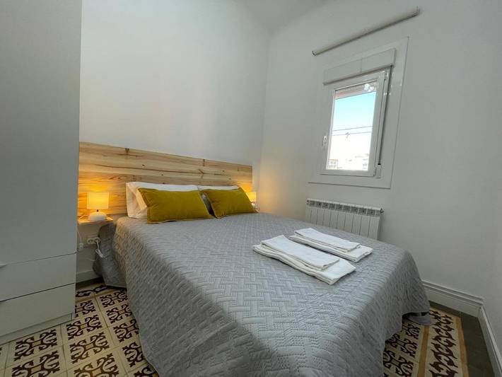 Gîte pour 8 personnes, avec terrasse à Tudela - 4