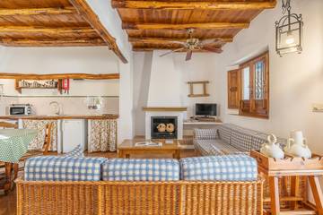 Casa Rural para 4 Personas en Cumbres Verdes, La Zubia, Foto 4