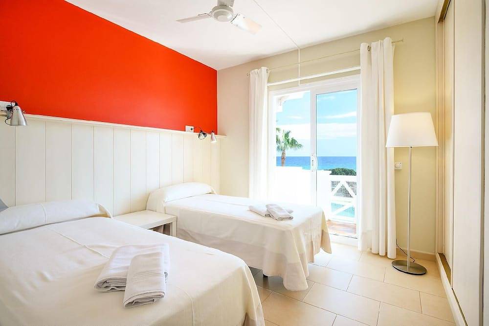 Entire apartment, Holiday apartment Santo Tomas for 1 - 4 persons with 2 bedrooms - Holiday apartment in one or multi- in Santo Tomas, Es Migjorn Gran