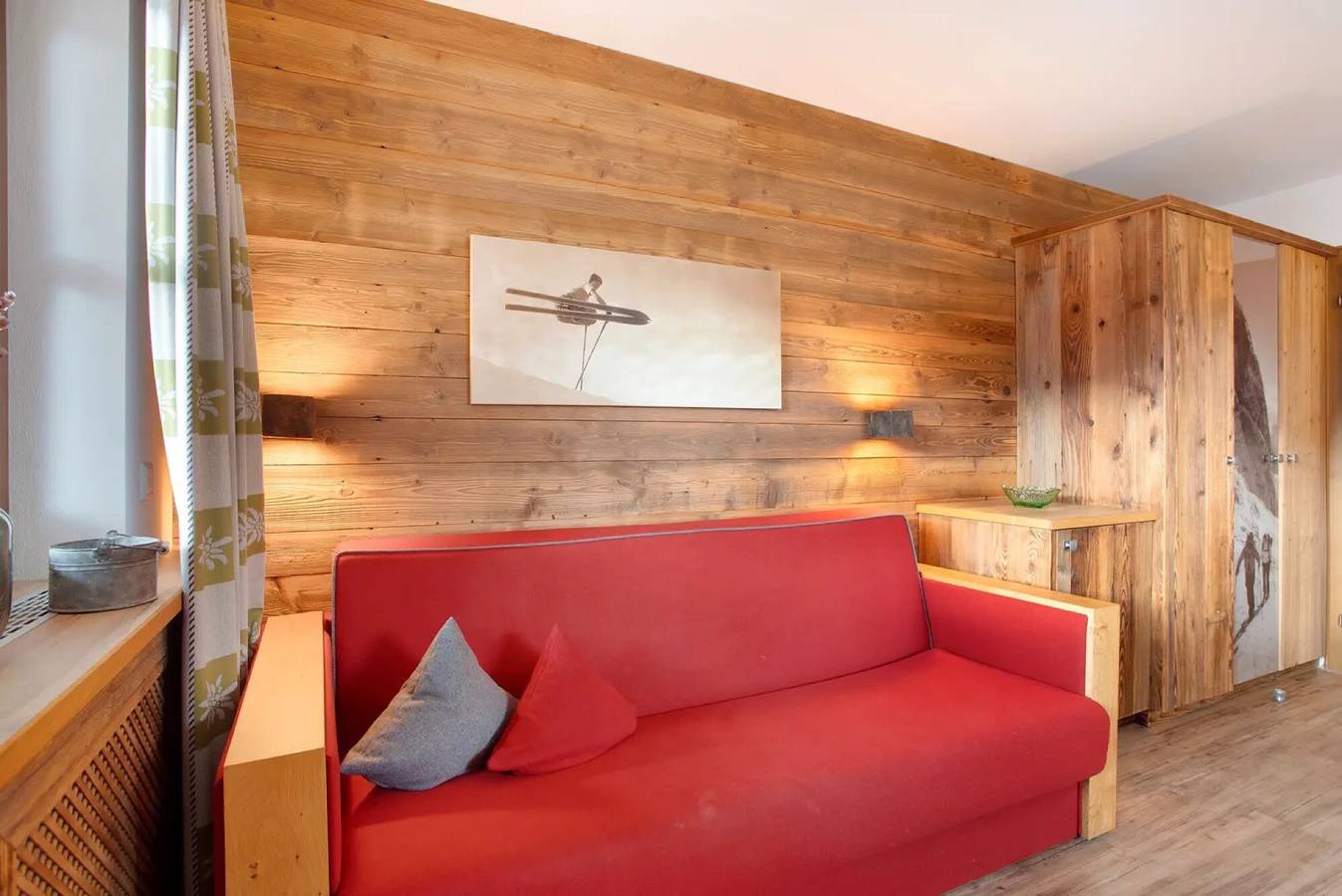 Ganze Wohnung, Ferienwohnung 'Panorama - Appartement 2' mit Bergblick, privater Balkon und geteilter Sauna in Reit im Winkl, Bayerische Alpen