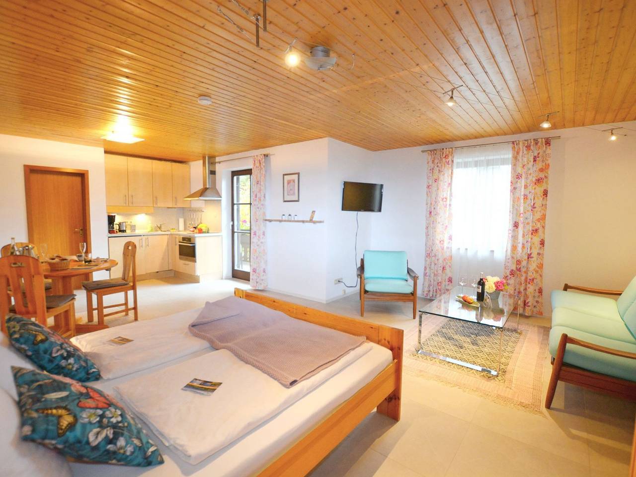 Ganze Ferienwohnung, Hirblinger-Sunrise - Sunrise in Bernau am Chiemsee, Chiemsee