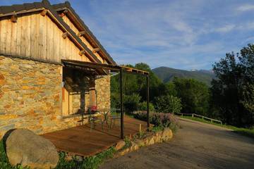 Gîte pour 4 Personnes dans Ignaux, Pyrénées, Photo 1