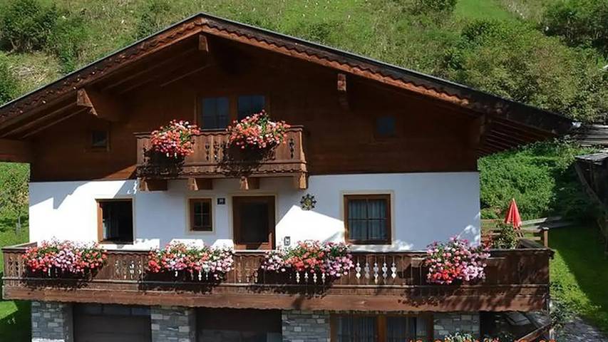 Ferienwohnung für 6 Personen, mit Garten