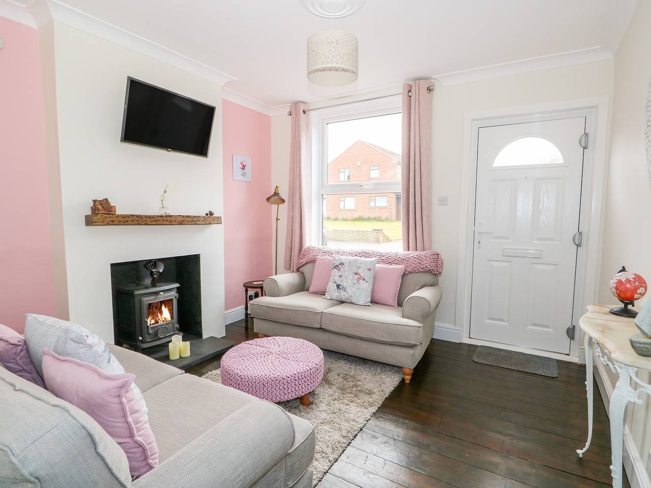 Coorie Cottage in Martham, Great Yarmouth