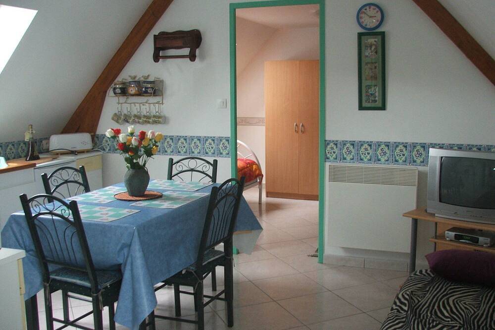 Entire apartment, A Louer Sur Wissant Jolie Appartement Indépendant in Wissant, Boulogne-sur-Mer region