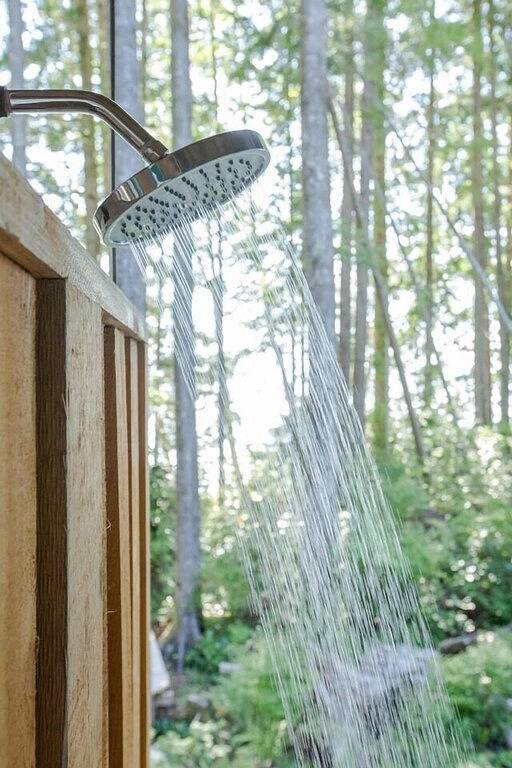 Orca View House-Inlet, Mackenzie Beach, Downtown in Tofino, Alberni-Clayoquot Regional District