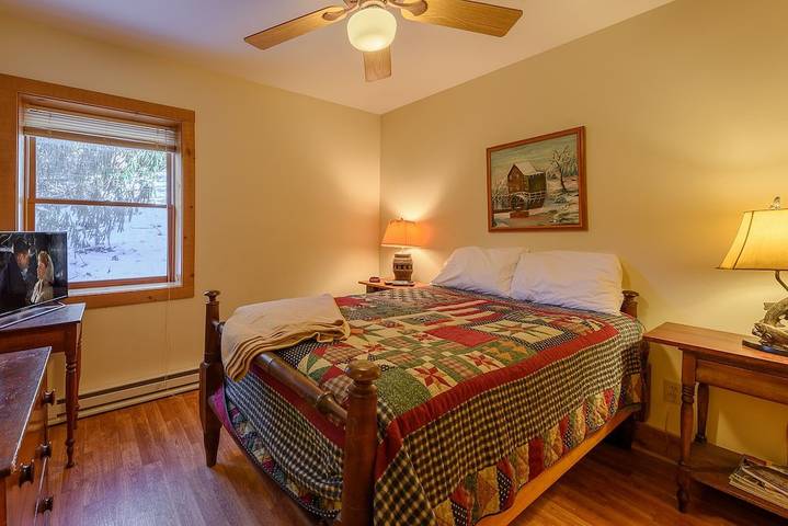 Glamping for 12 people, with terrace in North Carolina