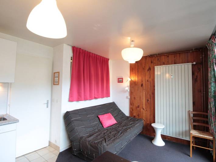 Gîte pour 4 personnes, avec balcon dans Office De Tourisme Des Carroz - 2