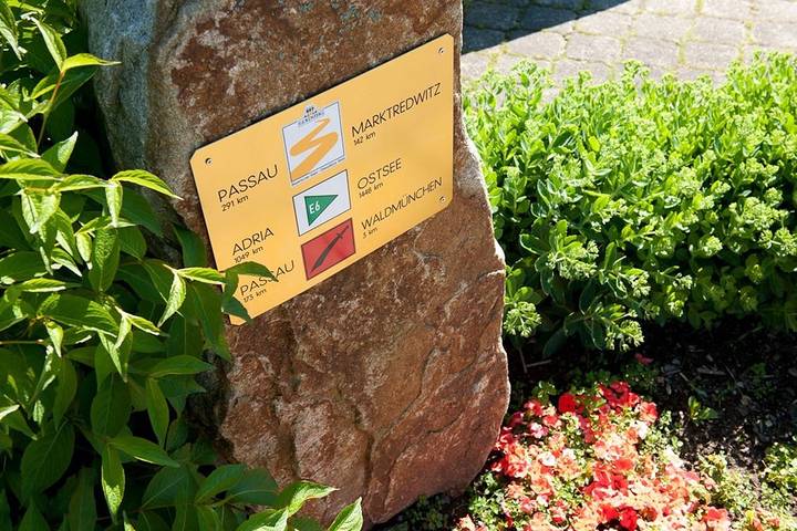 Landhotel Gruber - Gemütliches Doppelzimmer 'Flair' mit Balkon in Waldmünchen, Ostbayern