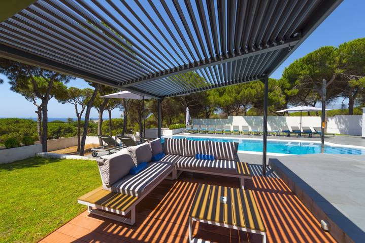 Villa pour 22 personnes, avec sauna et piscine ainsi que jardin et terrasse à Marbella - 4