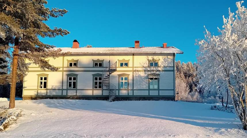 Bed and breakfast för 2 Personer, med Trädgård i Skellefteå