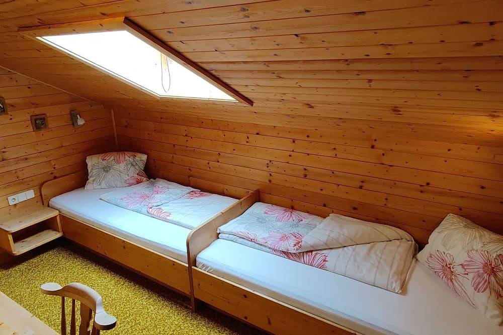 Wohnung Süd - Haus Lukasser in Villgratner Berge, Assling