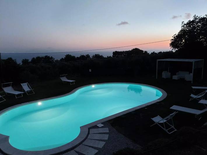 Villa per 4 persone, con piscina e giardino in Calabria
