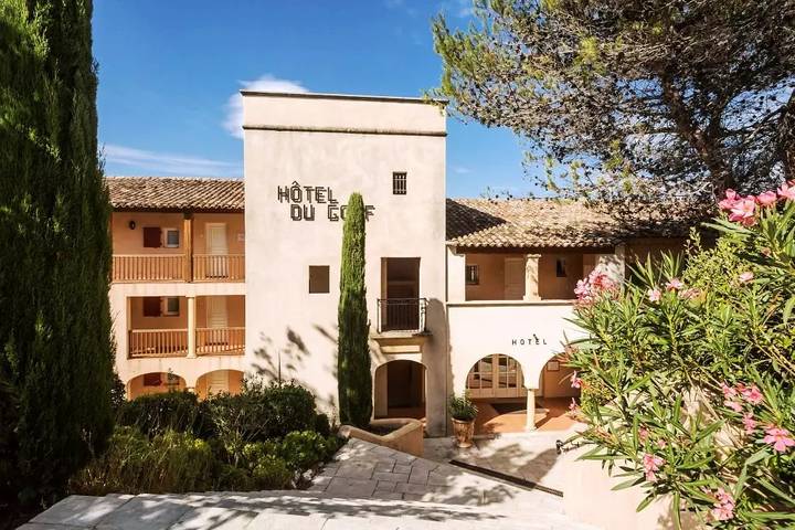 Gîte pour 4 personnes, avec balcon ainsi que piscine et vue à Mallemort - 2