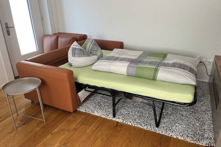 Ganze Wohnung, Moderne, ruhige Gartenwohnung mit gemütlicher Terrasse zwischen Stadt und Natur in Oberrüti, Aargau-Basel