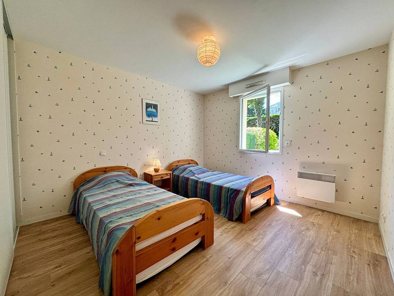 Appartement entier, Carnac: 3 pièces, Jardin, Terrasse, Parking, 4-6 pers in Carnac Plage, Carnac